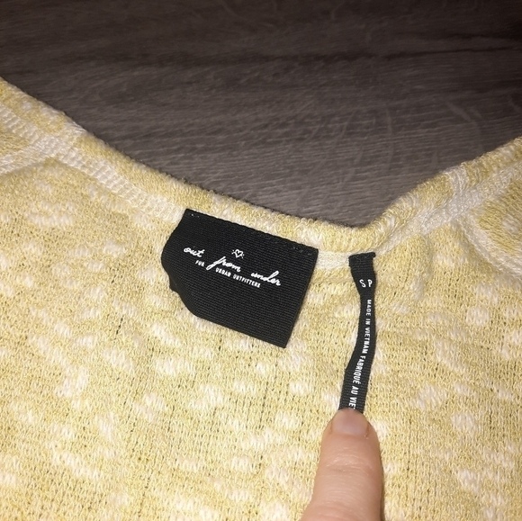 Urban Outfitters Out From Under Jada Slouchy Popover Sweater - Picture 6 of 9